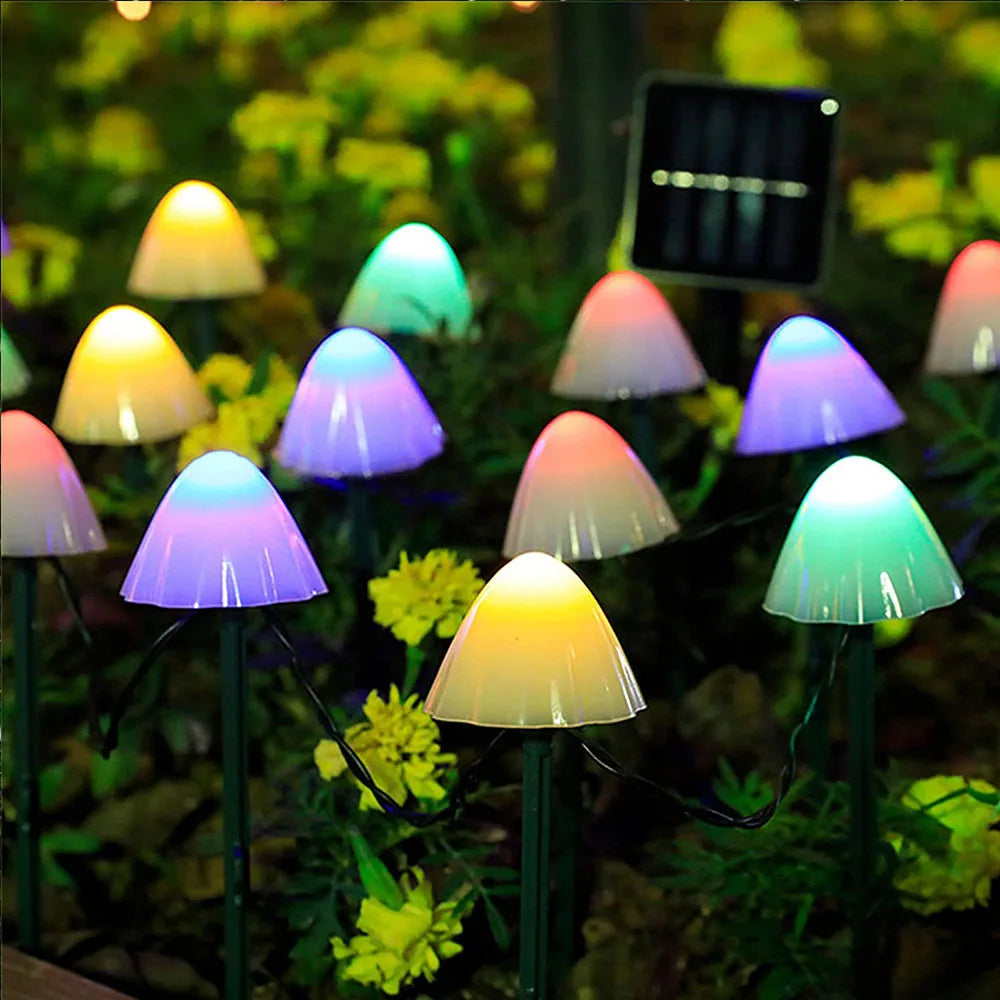 LED Solar Mushroom Light for Yard